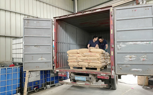 TPE原料發貨中 TPE原料發貨中